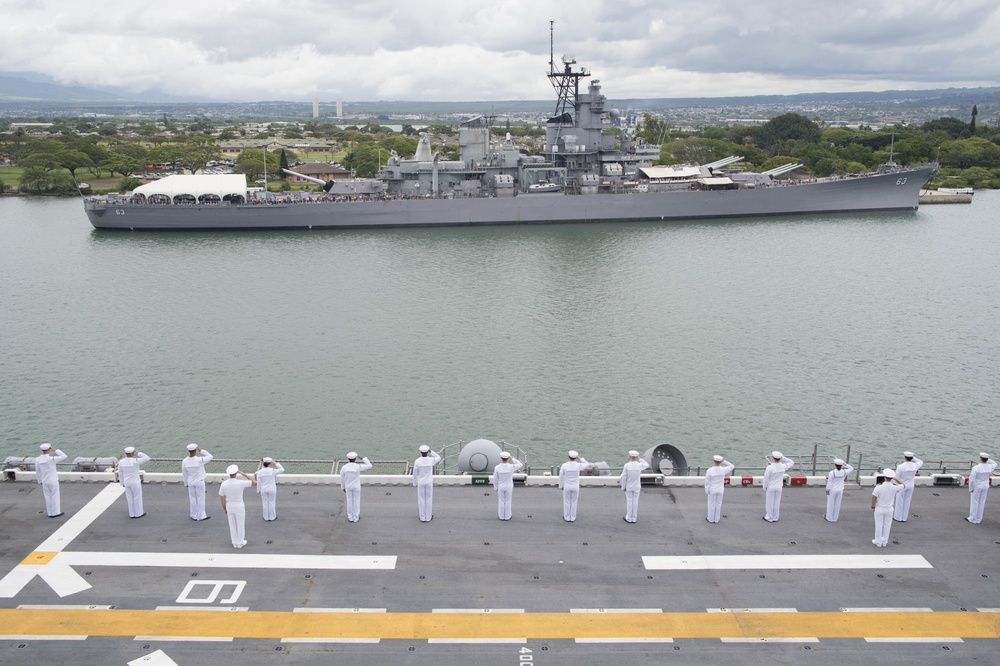 USS Bonhomme Richard (LHD 6) Arrives at Pearl Harbor