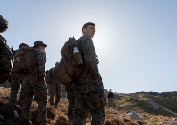 4th ANGLICO navigates the hills of Scotland at Joint Warrior 18