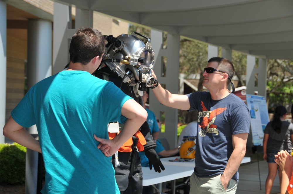 NSWC PCD Collaborates, Hosts 2018 Invention Convention