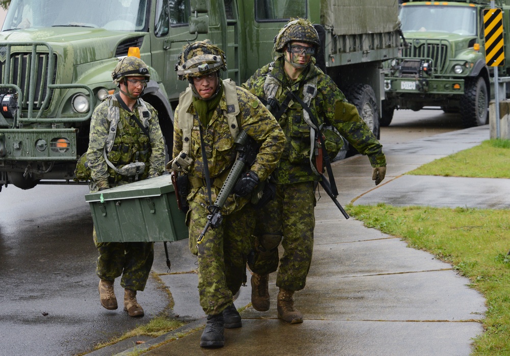 DVIDS News Oregon Guardsmen Embed With Canadian Reservists To 