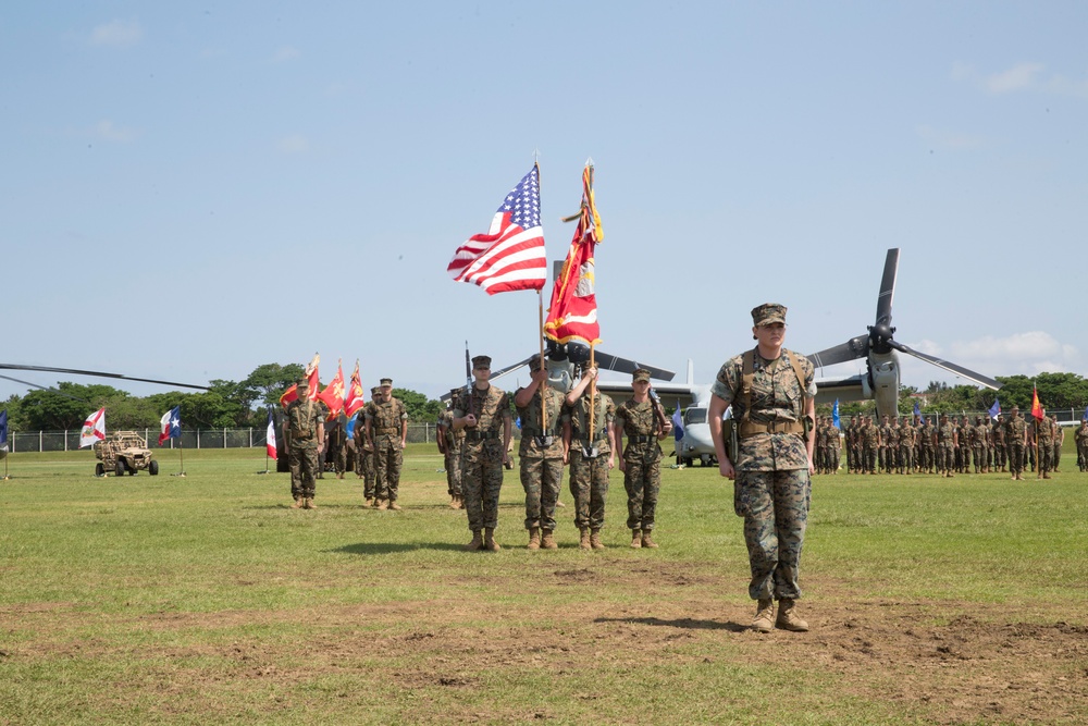 31st MEU sergeant major relinquishes sword of office, Mota assumes duties