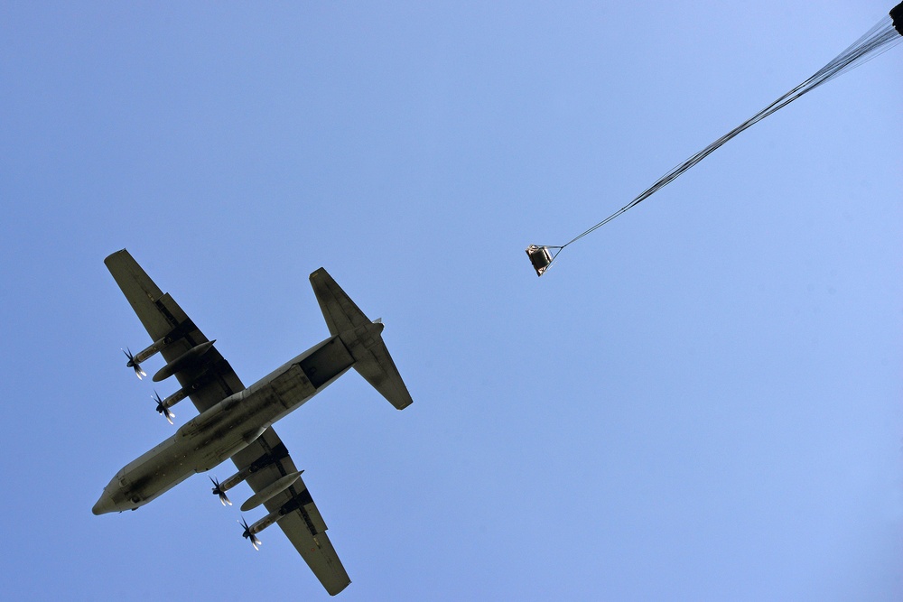 Italian Air Force and U.S. Army 173rd Airborne Brigade Airdrop Cooperation, 27 April 2018.