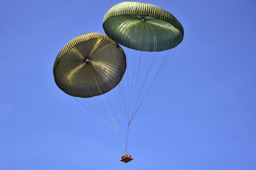 Italian Air Force and U.S. Army 173rd Airborne Brigade Airdrop Cooperation, 27 April 2018.