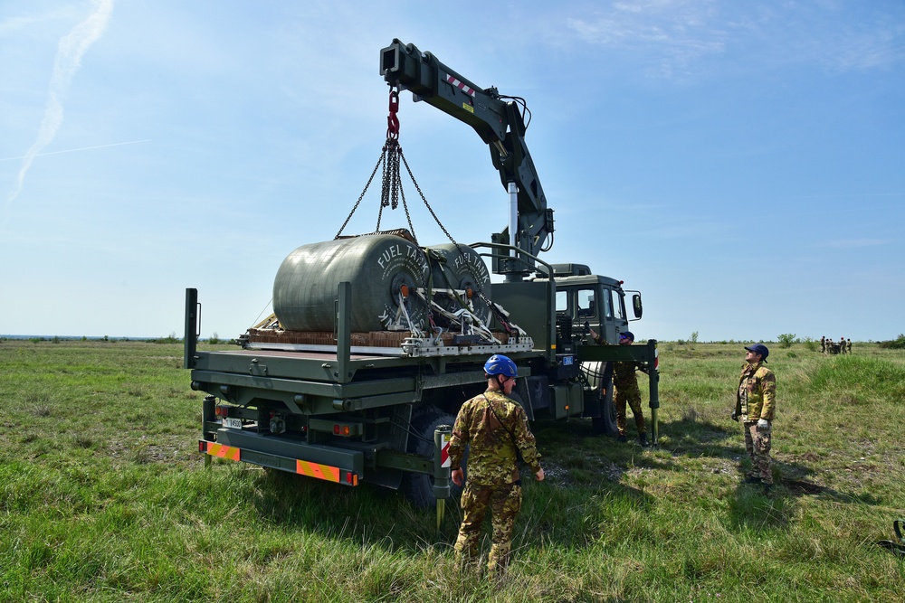 Italian Air Force and U.S. Army 173rd Airborne Brigade Airdrop Cooperation, 27 April 2018.