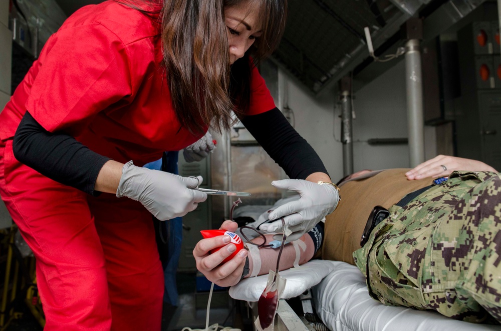 Frank Cable Sailors Donate Blood