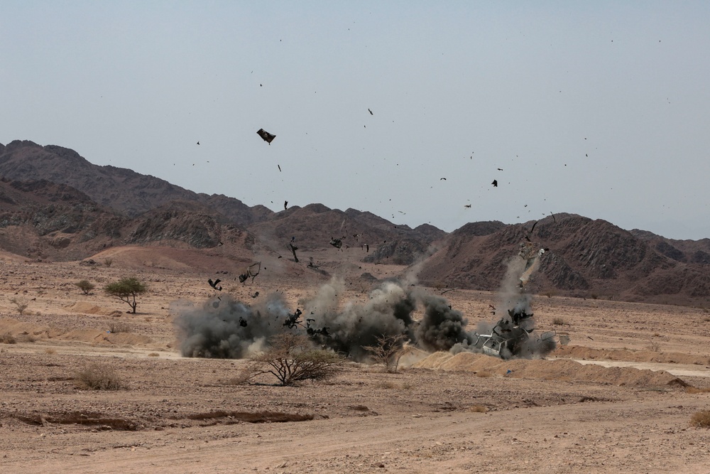 U.S. Navy EOD partner with Jordanian EOD teams