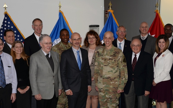 Former PEOs Lend Perspective