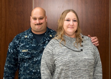 Magazine Salutes Local Navy Spouse