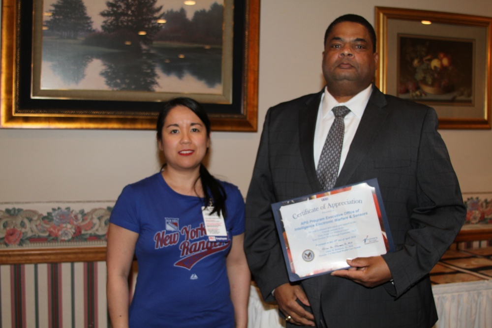 PEO IEW&amp;S Member honored by Veterans Administration
