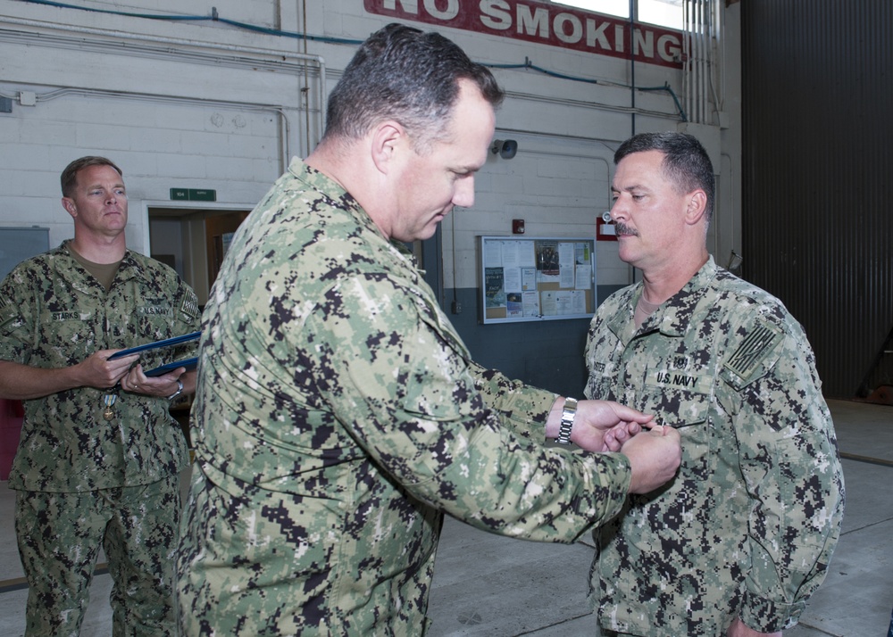 Foster, New PCD Master Diver, Earns Medal for Fleet Efforts