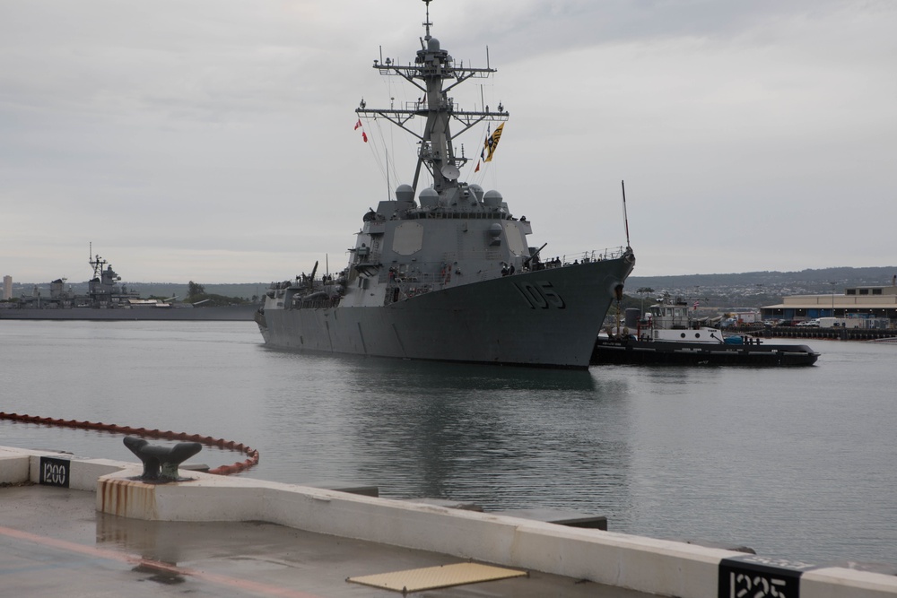 USS Dewey Makes Port Visit to Pearl Harbor, Hawaii