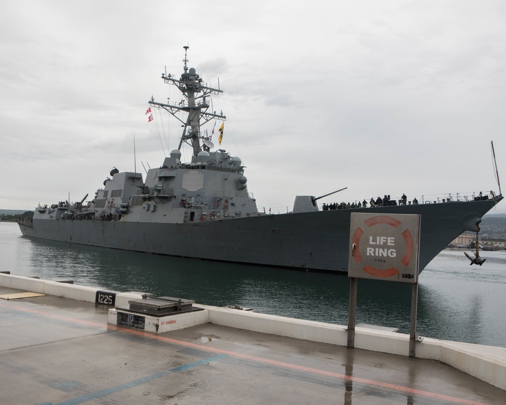 USS Dewey Makes Port Visit to Pearl Harbor, Hawaii