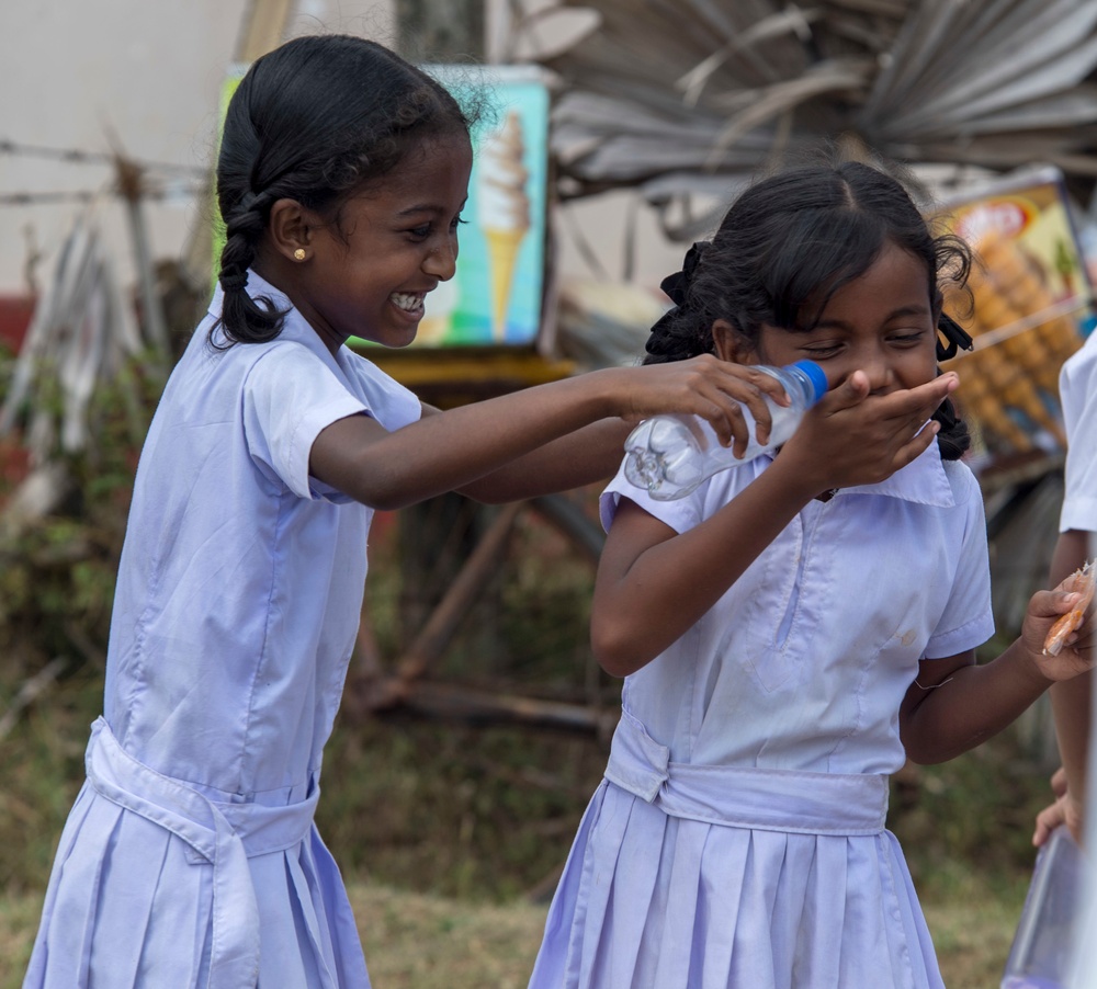Service members participate in COMREL while in Sri Lanka