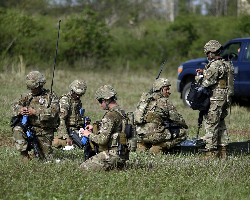 Combat Communication Airmen complete Exercise Dragon Forge 18-1