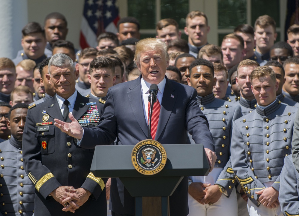 President Trump presents Commander-in-Chief's Trophy to Army team of 'fighters'