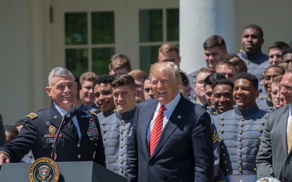 President Trump presents Commander-in-Chief's Trophy to Army team of 'fighters'