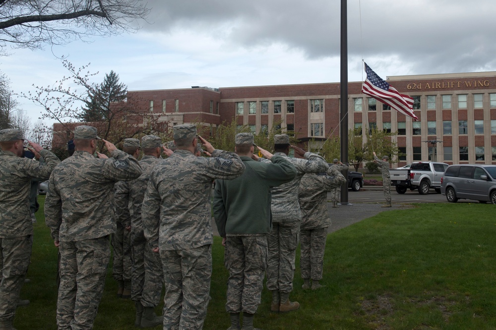 dvids-images-retreat-ceremony-image-1-of-2