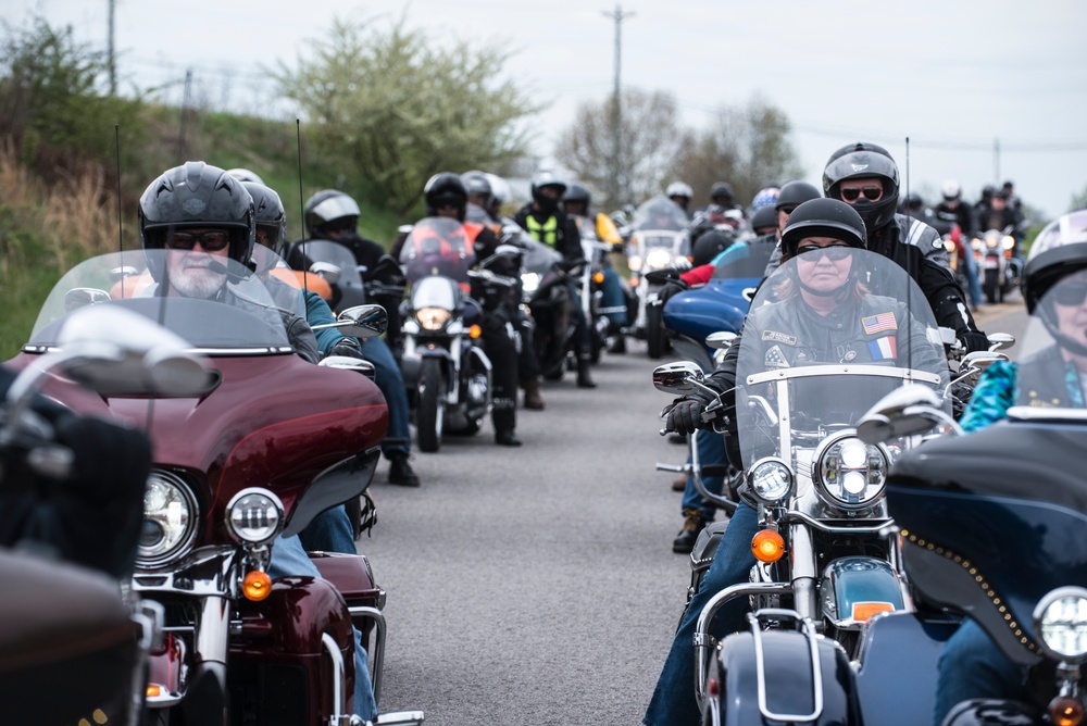 Motorcycle ride from Fort Knox to sexual trauma recovery center highlights sexual assault awareness, prevention month