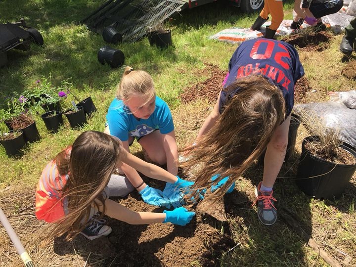 Girl Scouts volunteer for Earth Day event at Cheatham Lake