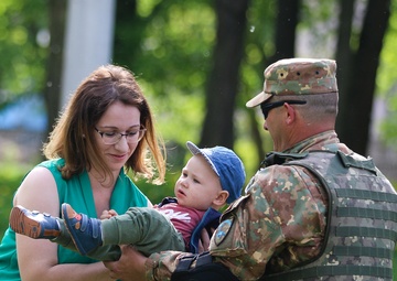 NATO Soldiers Help Celebrate Polish Flag Day