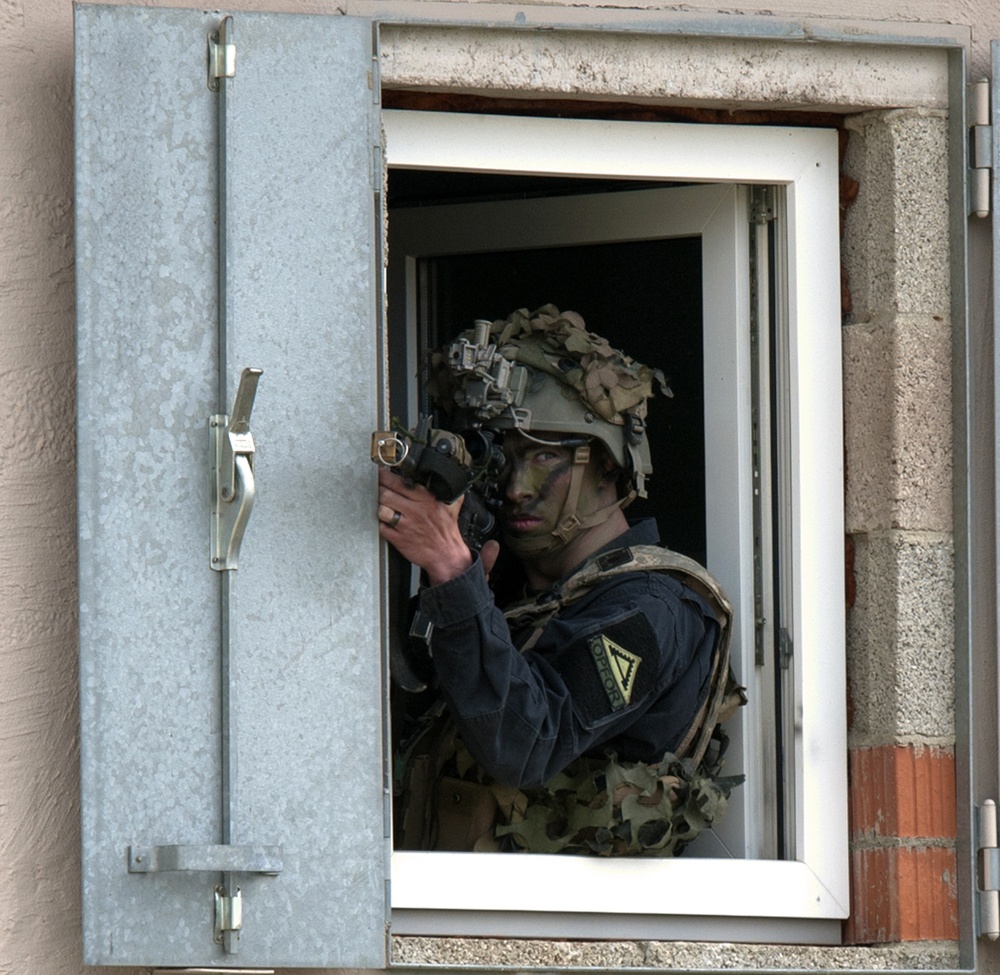 Combined Resolve Operations