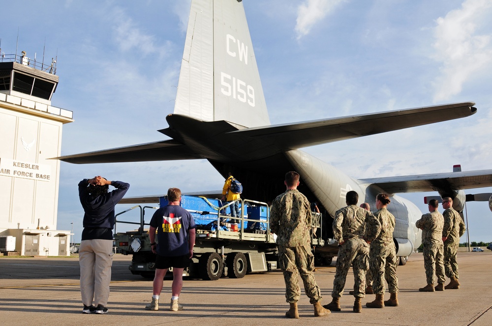 NCG 2 Seabees Move Dolphins to IMMS