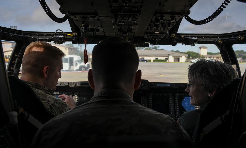SECAF visits Hurlburt Field