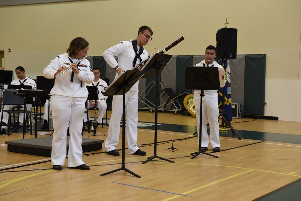 Navy Band Southeast performs for Glades Middle School Students