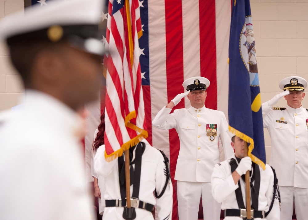 Navy Recruiting Region West Cheif Recruiter Retires