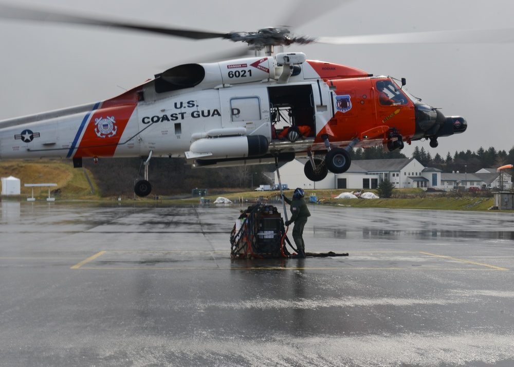 Air Station Kodiak condcuts external load in Kodiak, Alaska