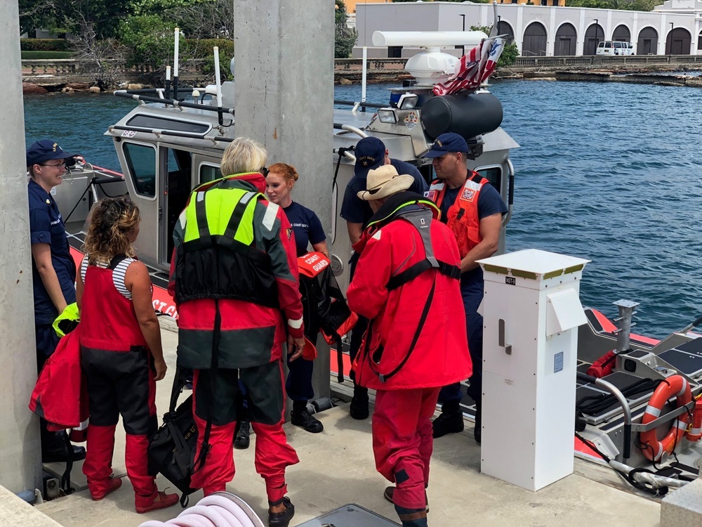 Coast Guard, International Rescue Centers, AMVER vessel rescue 3 in Atlantic Ocean