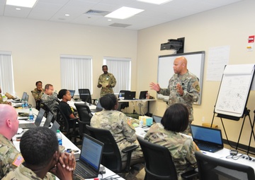 VIARNG personnel conduct NetUSR training