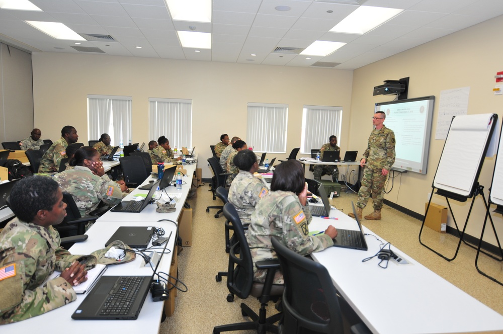 VIARNG personnel conduct NetUSR training