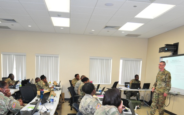 VIARNG personnel conduct NetUSR training