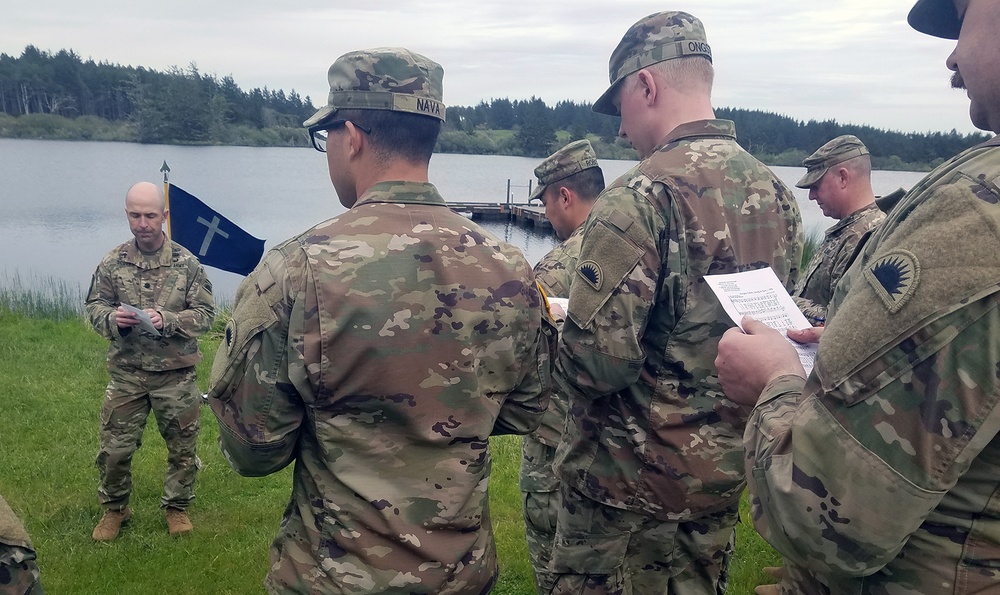 Chaplain brings faith to the field for 41 IBCT