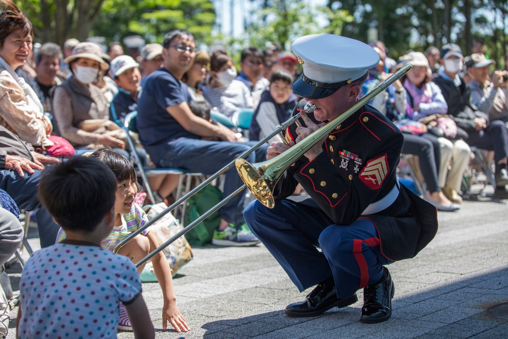 III MEF Band performs for the community of Juku No Mori