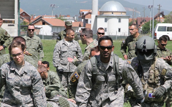 Iowa Guard members practice Medevac in Kosovo