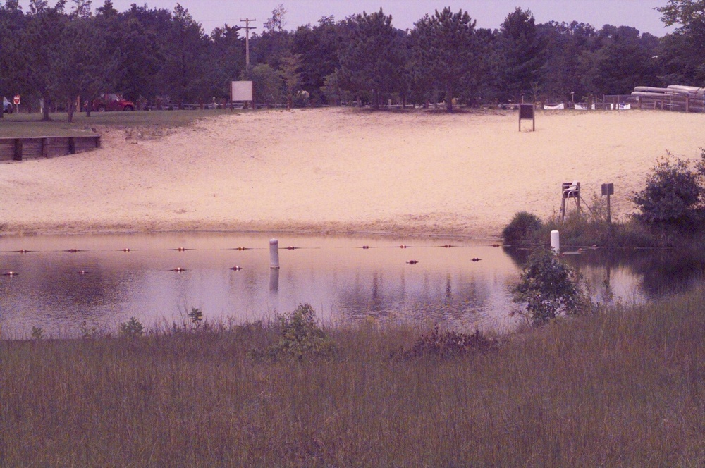 Pine View Campground beach (August 2000)