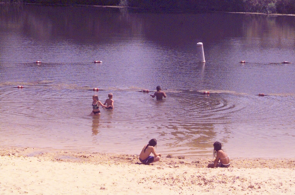 Pine View Campground beach (August 2000)