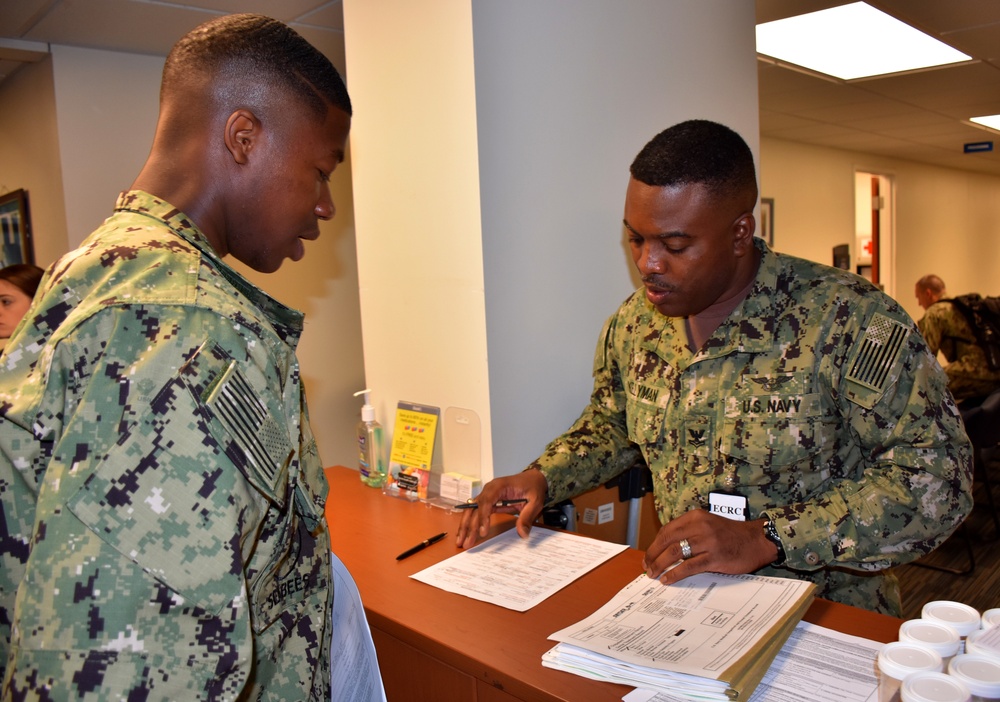 Seabees Check Into ECRC