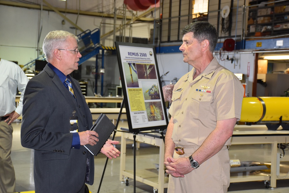 VCNO Visits Naval Oceanography