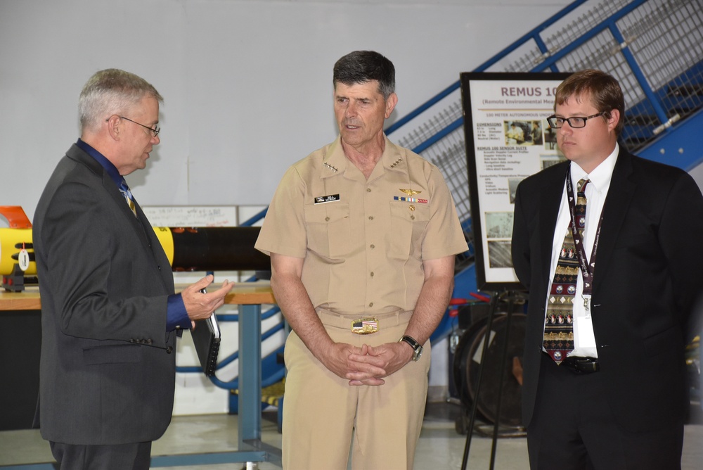 VCNO Visits Naval Oceanography