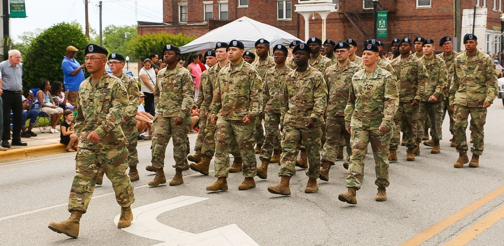 Dogface Soldiers lead the 73rd Annual Pine Tree Festival