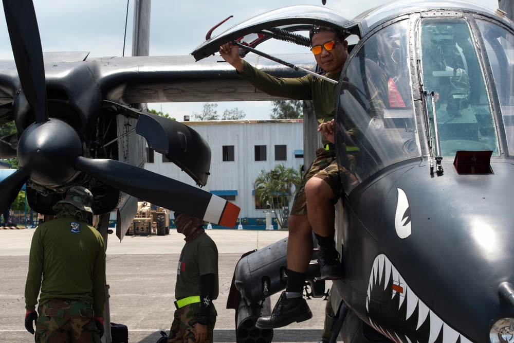 Balikatan 18: OV-10 arrives at Clark Air Base