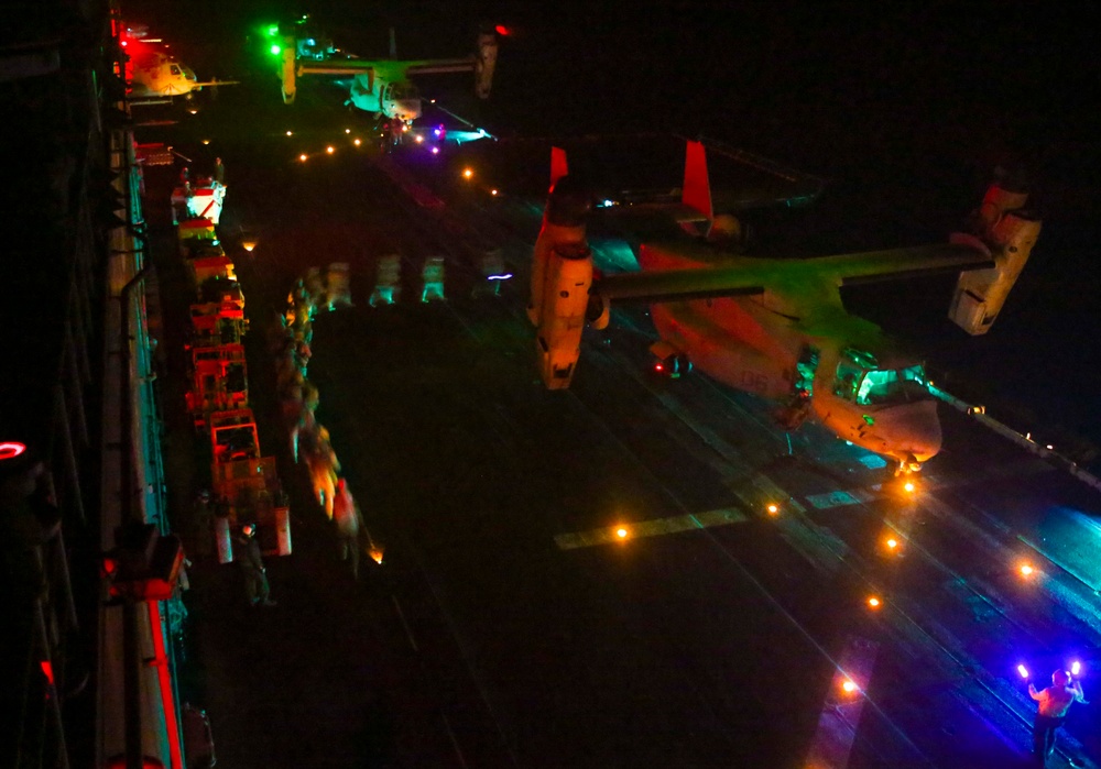 Ospreys spin up aboard USS Iwo Jima