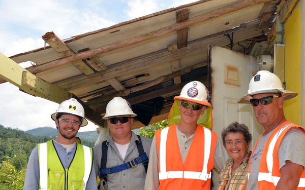 Electrical Workers Restore Power and Hope to Puerto Rico