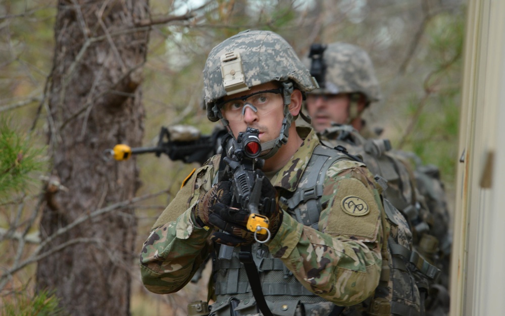 MA soldiers practice skills during drill weekend