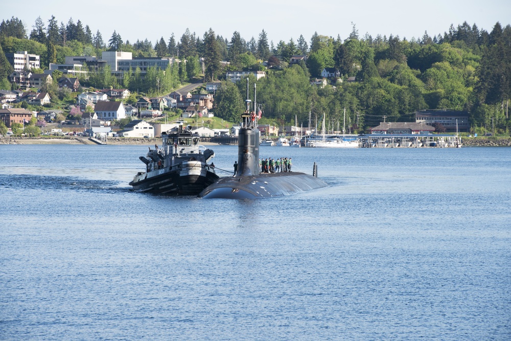 USS Connecticut (SSN 22) Returns from ICEX