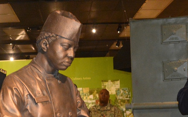 Culinary specialist statue unveiled in QM Museum Subsistence Gallery
