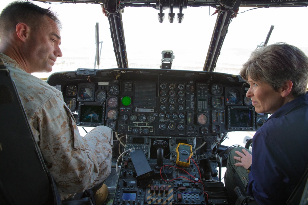 Senator Ernst visits Combat Center for a day in the life of a Marine